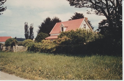 Edwin Robert's homestead on Edwin Roberts Road (now Butley Drive); Hattaway, Robert; 1954; 2018.129.16