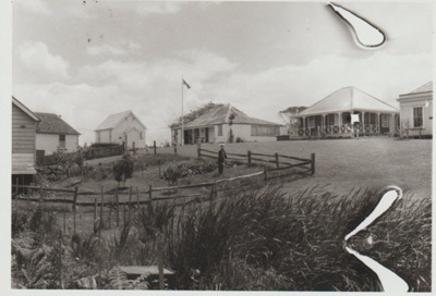 Howick Courthouse, Matraetai Homestead (Eckford's) de Quincy's and Johnson's; 1/09/1980; 2019.100.84