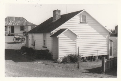 Briody-McDaniel's cottage, previously McDermott's, at the Howick Historical Village.; La Roche, Alan; September 1980; P2020.98.01