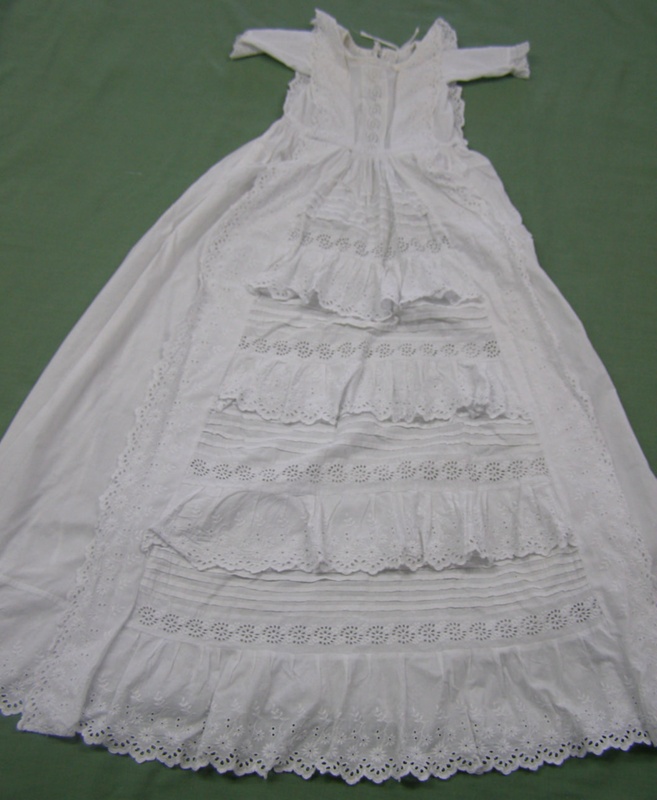 Gown, Baptismal; Unknown; 18801900; T2016.225 on NZ Museums