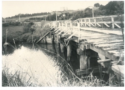 Whitford Road bridge over the Turanga River; McCaw, John; 1970; 2017.124.21