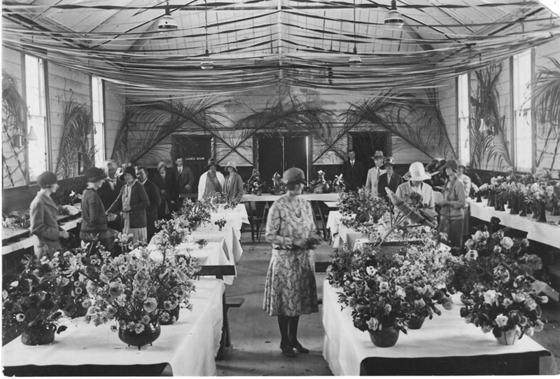 Howick Horticultural Society Summer Flower Show 1930; ca 1930; 00097