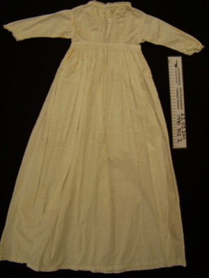 Baby gown; Unknown; Unknown; 1990_902_2