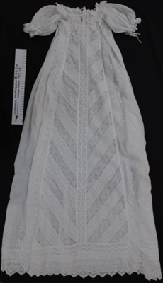 Christening gown.; Mrs E.M. Hamerton; early 20th Century; 1999_58