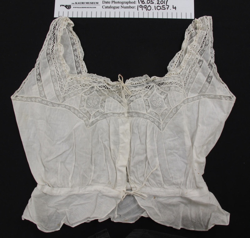 Camisole; Unknown; c.1910-20; 1990_1057_4 | eHive