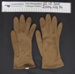 Ladies gloves; Rendez-vous Gloves; mid 20th Century; 2004_468_34_1-2