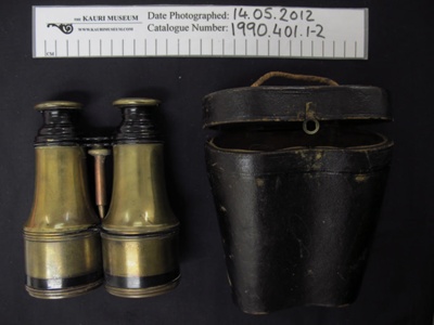Binoculars in a leather case; early 20th century; 1990_401_1-2