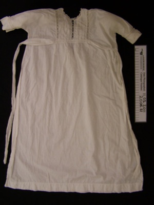 Baby gown; Unknown; c.1925; 2006_61