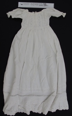 Baby gown; Eleanor Bourdôt; 1910; 2002_630_1