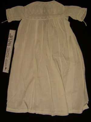 Baby gown; Mary Ann Cannon; c.1904; 1991_223