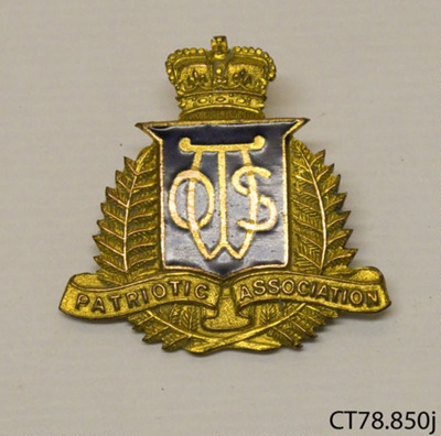 Badge [Otago and Southlad Women's Patriotic Association]; Moller; c1919; CT78.850j