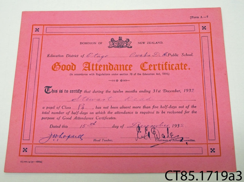 Certificate [Stewart Read]; [?]; 1932; CT85.1719a3 - Owaka Museum and ...