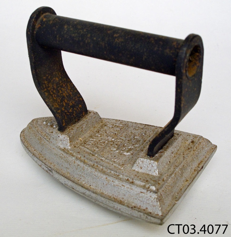 Iron, laundry; Salter's; CT03.4077 eHive