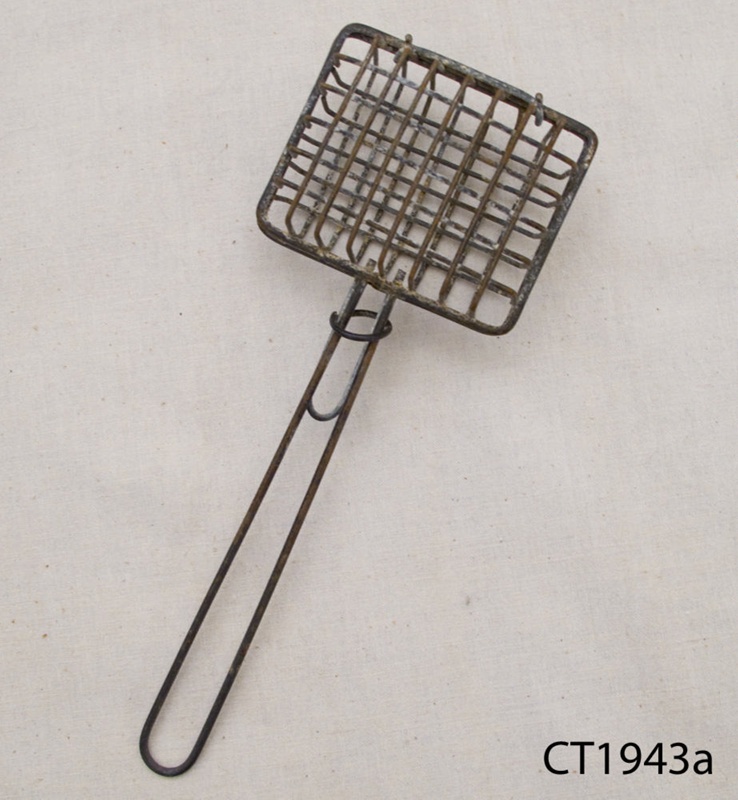 Shaker, soap; [?]; [?]; CT90.1943a eHive