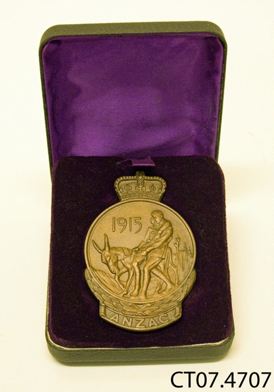 Medal, Gallipoli; [?]; c1915; CT07.4707 | eHive
