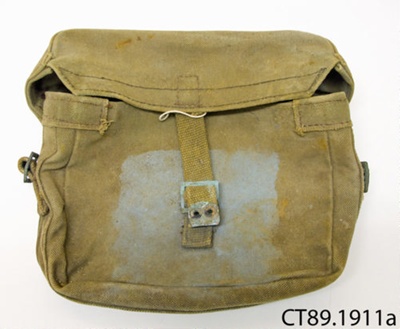 Bag [Satchel Signals (N.Z.)]; [?]; Early 20th century; CT89.1911a