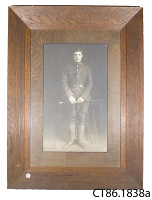 Photograph [Private Thomas Fraser]; Pattillo, 'The Bridal Photographer', Dunedin; c1917; CT86.1838