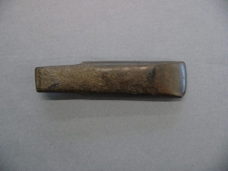 green-argillite-adze-0000-1103-ehive
