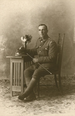 Photograph [Harry Hunt]; [?]; early 20th century; CT82.1522e