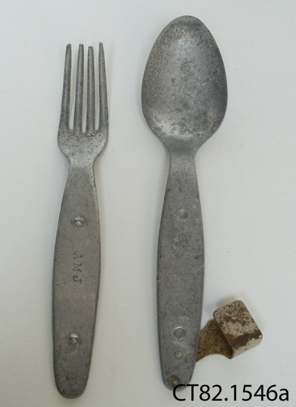 Cutlery, camping; CT82.1546a on NZ Museums