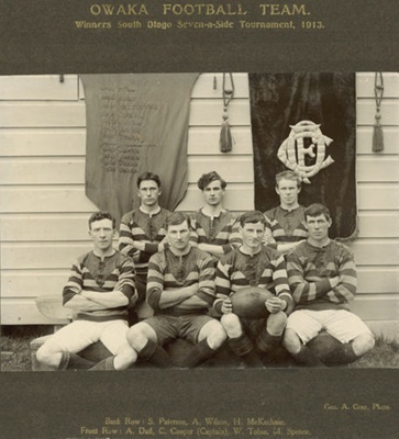 Photograph [Owaka Football Team, 1913]; Geo A Gray Photo; 1913; CT79.1058a
