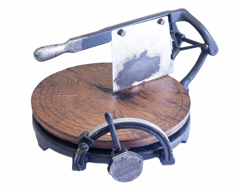 Cheese Cutter; 2096 on NZ Museums