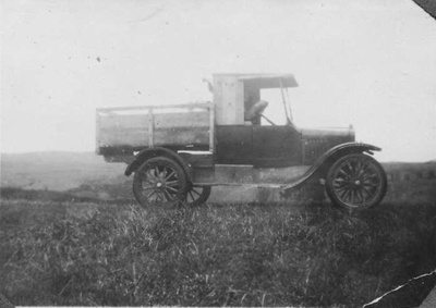 Dowson's Model T Ford Truck.; 18-257
