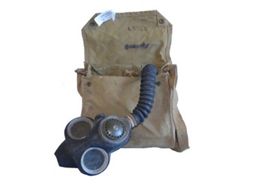 WW1 Gas Mask and Bag; 366