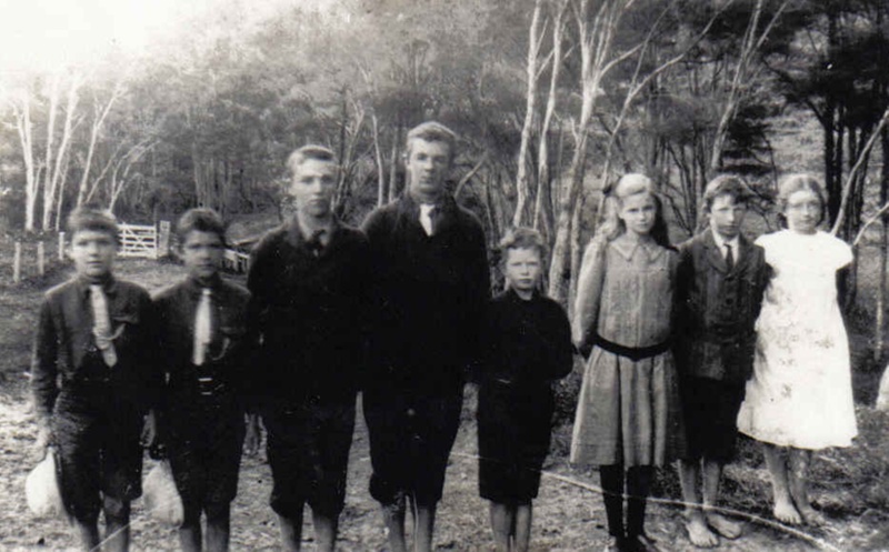 Pukekaroro School Children