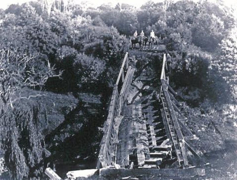 Gibbons Road Bridge, Kaiwaka.; 16-207 on NZ Museums