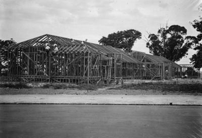 Primary school; Unidentified; 1930s; 13-2081