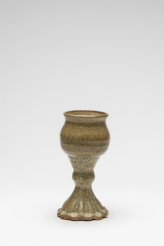 Influenced by the medieval wine goblet, with a nod to the sacramental chalice, this single drinking vessel bears the heavy Stoneware construction and durability of an iconic Rust goblet.