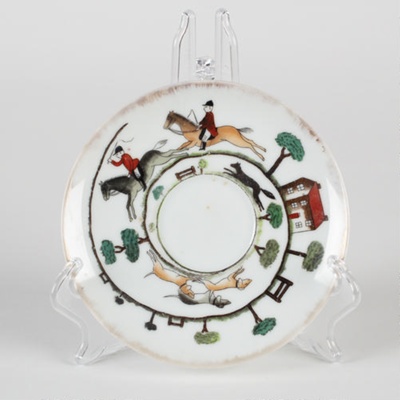 Saucer, Hunting Scene; Crown Staffordshire; 1930-1940; WY.1986.51