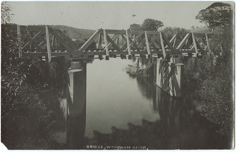 Postcard, Bridge Wyndham River ; Unknown; 1900-1910; Wy.1989.445.1 