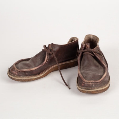 Shoes, School 'Nomads'; Clarks; 1980-1990; WY.1992.59.1 on NZ Museums