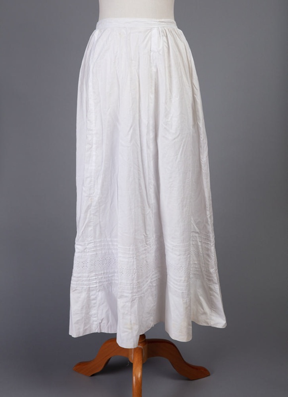 Petticoat, White Broderie Anglaise Frill; Unknown maker; 1900-1910; WY ...