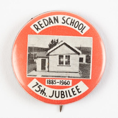 Badge, Redan School 75th Jubilee 1885-1960; Unknown manufacturer; 1960; WY.2000.15.9