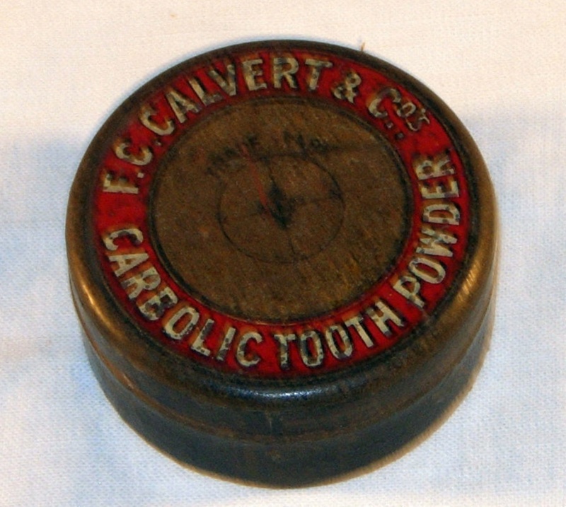 Carbolic Tooth Powder Tin; F. C. Calvert; 1979-0783-1 | eHive