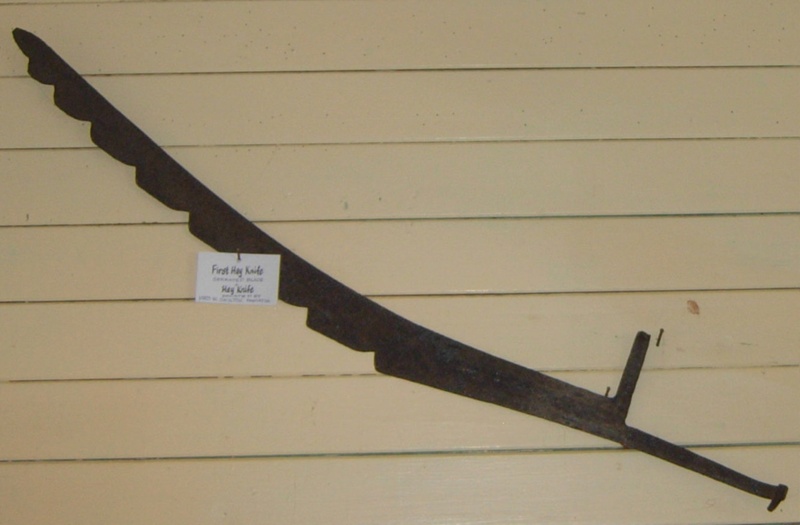 First Hay Knife; 197701781 eHive