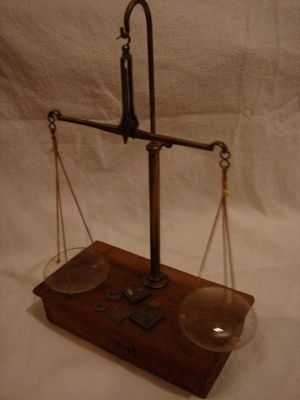 Apothecary scales, 1800s, 2836
