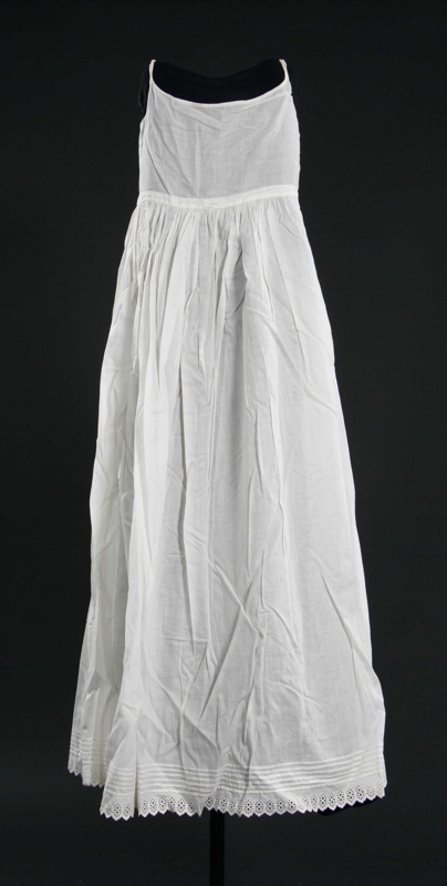 Infant's petticoat ; Unknown; 1800s; PC001598 - Museum of New Zealand ...