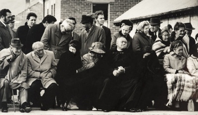 Inia Te Wiata Funeral, Otaki, 1971; Ans Westra; 1971; 2025.002 image item