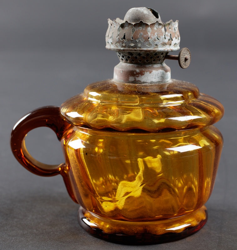 Lamp, Kerosene, Amber glass