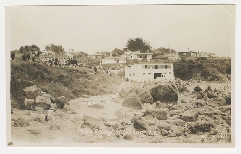 Photographic postcard, The Rocks, Riverton.