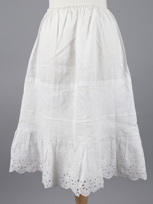 Petticoat, Cotton; Unknown maker; 1850-1910; RI.W2019.3631.4 | eHive