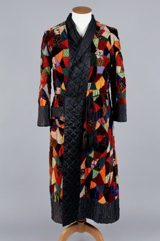 Dressing gown, Patchwork; Smith, Sophronia; 18601870; RI.RT225 on NZ
