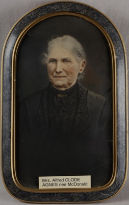 Framed photograph, Portrait of Agnes Clode; Unknown photographer; 1890-1910; RI.FW2021.120