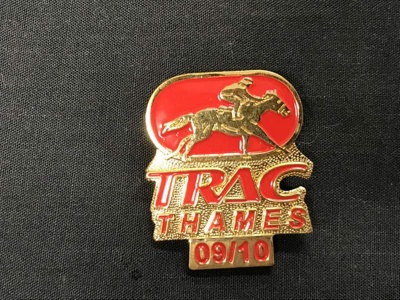 Badge, Thames Racing Club image item