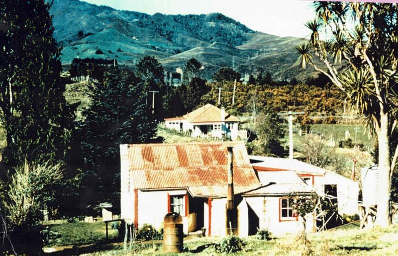 Photograph, Farm houses; unknown; 1980s; 93.11 | eHive