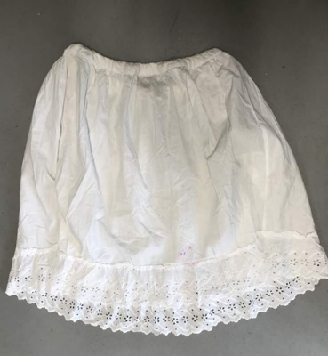 Short petticoat image item